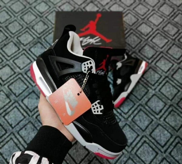 Jordan 4