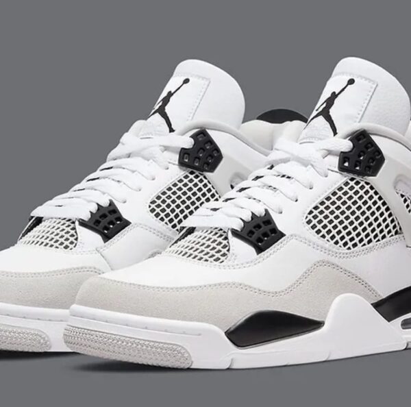 Jordan 4