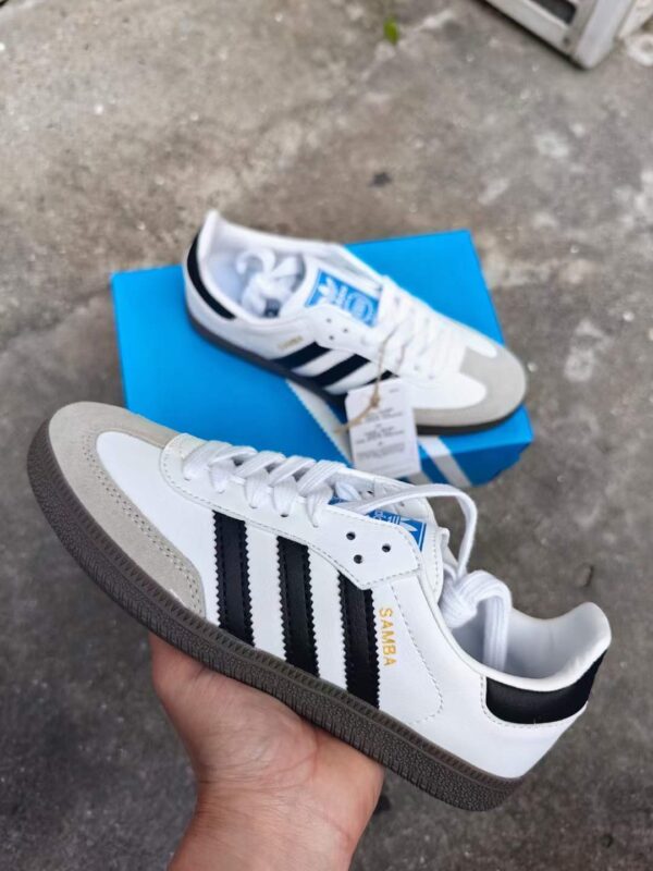 Adidas Samba
