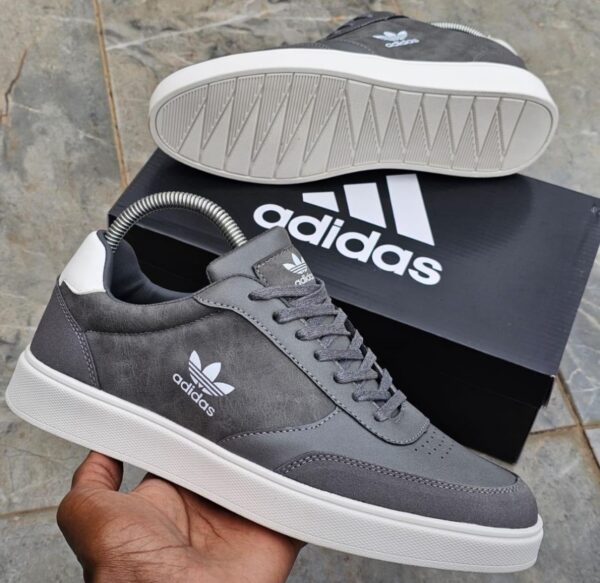 Adidas Trefoil Lifestyle Sneakers