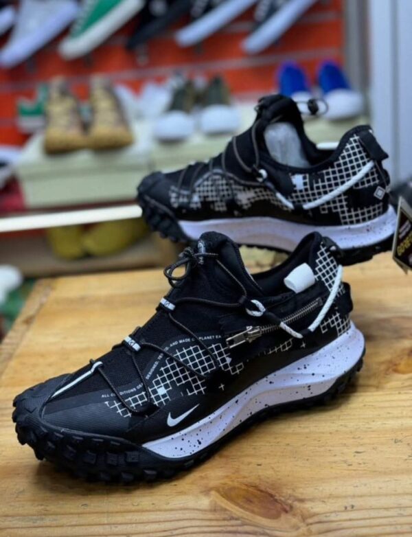 Nike Gore-Tex